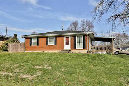 1276 Dotland Cir Shelbyville, KY 40065
