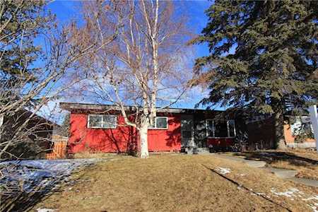 1820 Matheson Drive NE Calgary, AB T2E 5V2