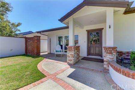 423 Magnolia Street Costa Mesa, CA 92627