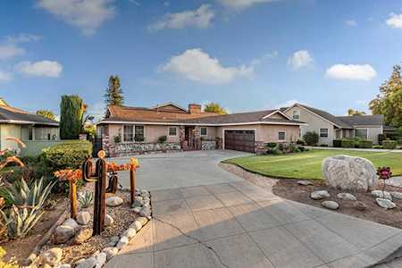 3530 Landfair Road Pasadena, CA 91107