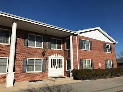 2816 Dundee Rd #6A Northbrook, IL 60062