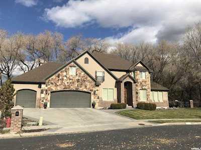 5228 W Castle Pine Cir Highland, UT 84003