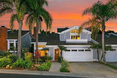1450 Flair Encinitas Dr Encinitas, CA 92024