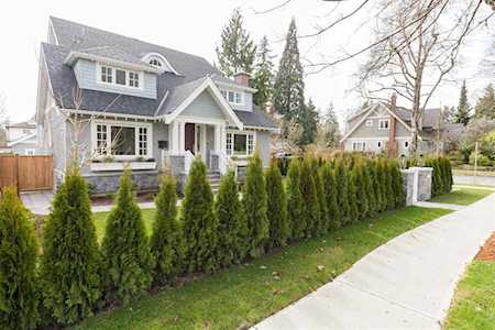 3792 W 33rd Avenue Vancouver, BC V6N 2H5