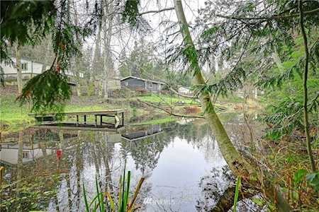1537 Silver Fir Dr Camano Island, WA 98282