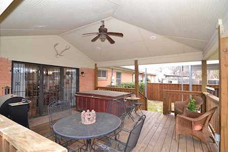 8816 Clearwater Drive Dallas, TX 75243