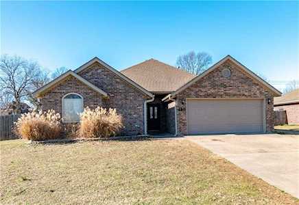 480 Beca LN Prairie Grove, AR 72753