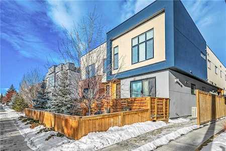 1710 Kensington Road NW #2 Calgary, AB T2N 3R3
