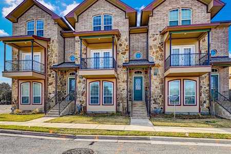 312 S Greenville Avenue Richardson, TX 75081