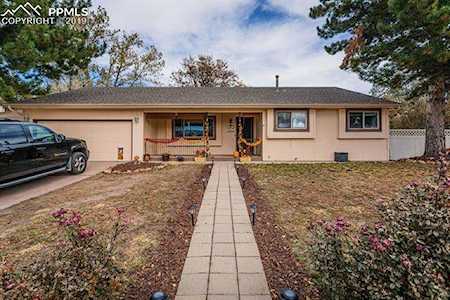 2352 Legend Drive Colorado Springs, CO 80920