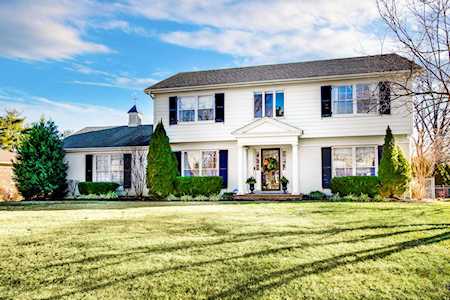 6104 Rodes Dr Louisville, KY 40222