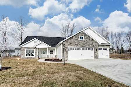 1317 Tuscany Crossing Winona Lake, IN 46590