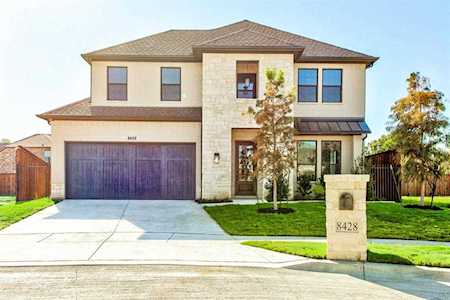 8428 Patricks Path North Richland Hills, TX 76182