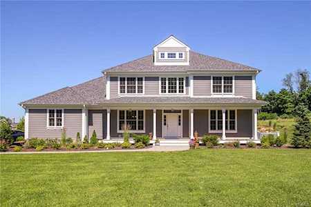 38 Stonehollow Dr Southeast, NY 10509