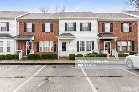 1922 Stroll Circle Fuquay Varina, NC 27526