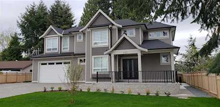 723 Lomond Street Coquitlam, BC V3J 3J2