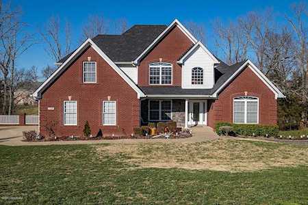 110 Kingswood Dr Taylorsville, KY 40071