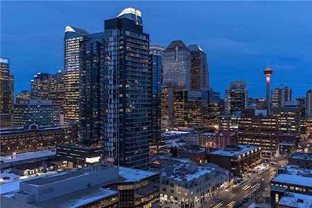 788 12 Avenue SW #1804 Calgary, AB T2R 0H1