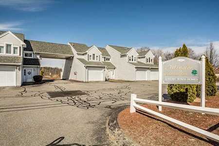 130 Arlington St #9 Dracut, MA 01826