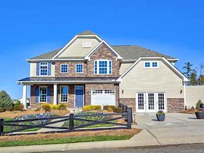 2128 Grist Mill Dr Concord, NC 28025