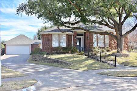 8808 Hedge Row Court North Richland Hills, TX 76182