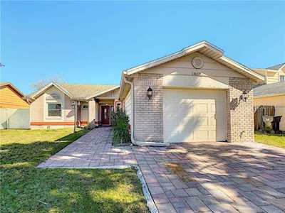 13033 Los Angeles Woods Lane Orlando, FL 32824
