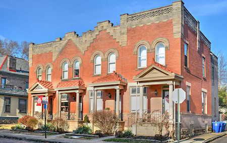 252 W Hubbard Avenue Columbus, OH 43215
