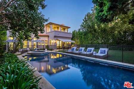 147 S Carmelina Avenue Los Angeles, CA 90049