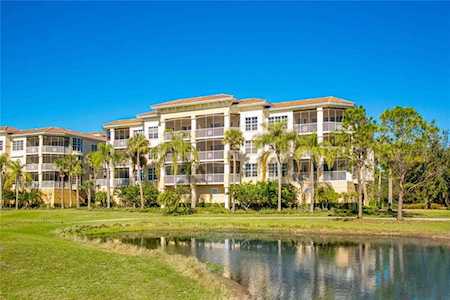 6438 Watercrest Way #202 Lakewood Ranch, FL 34202