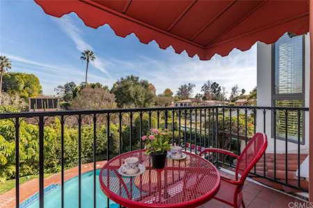 616 S Sierra Bonita Avenue Pasadena, CA 91106
