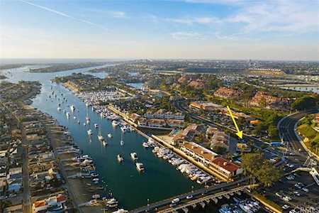 1030 Bayside Cove Newport Beach, CA 92660