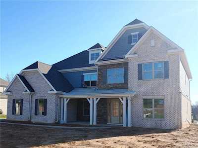 105 Downton Abbey Dr Waxhaw, NC 28173