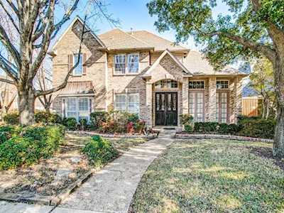 152 Hollywood Drive Coppell, TX 75019