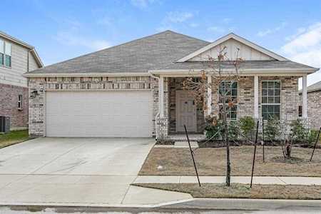 2404 Bermont Red Lane Fort Worth, TX 76131