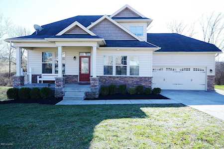 2021 Two Springs Dr Shelbyville, KY 40065