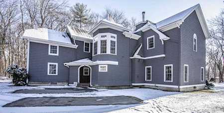 307 East St Extension Attleboro, MA 02703