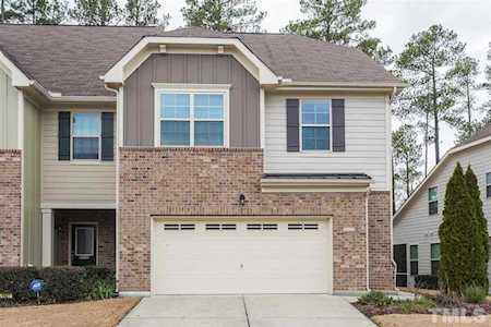 9929 Lynnberry Place Raleigh, NC 27617