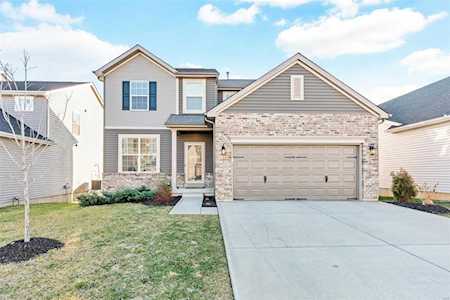 405 Wilmer Meadow Dr Wentzville, MO 63385