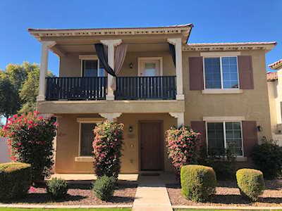 907 S Henry Lane Gilbert, AZ 85296