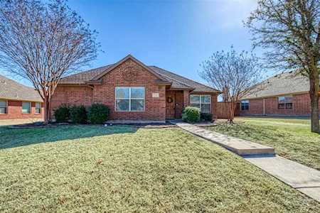 220 Cliffbrook Drive Wylie, TX 75098