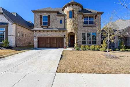 9020 Washington Lane Lantana, TX 76226