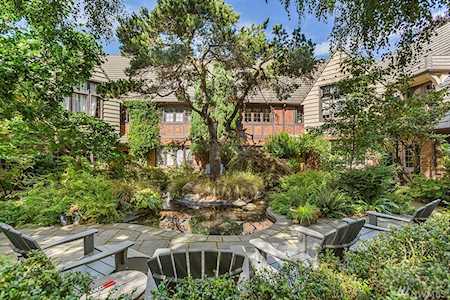 1516 E Republican St #11A Seattle, WA 98112