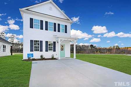 207 Yellow Jacket Ridge Clayton, NC 27520