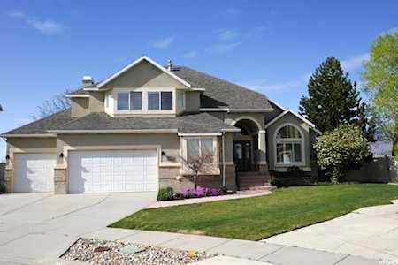7142 S Treasure Ridge Cir Salt Lake City, UT 84121