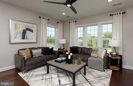 23524 Overlook Park Dr #1504 Clarksburg, MD 20871