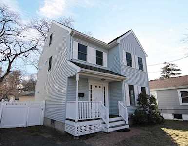 88 Princeton Ave Waltham, MA 02451