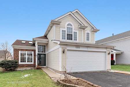 1213 Darnell Dr Mundelein, IL 60060