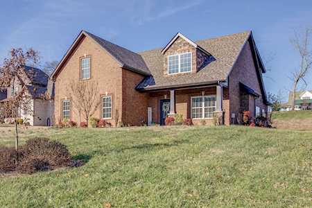 1104 Proud Eagle Dr Eagleville, TN 37060