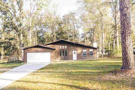 3332 Gallant Fox Trail Tallahassee, FL 32309