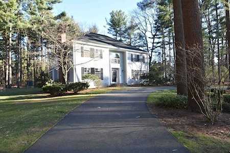15 Webster Circle Sudbury, MA 01776